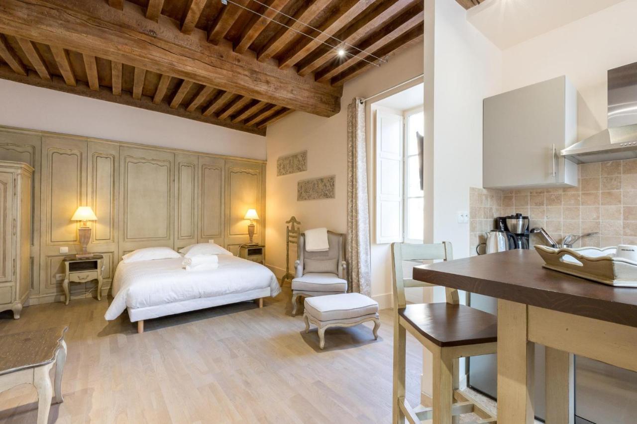 Le Cara - 4 Appartements Calmes Et Chics Au Coeur De Beaune Beaune  Eksteriør billede