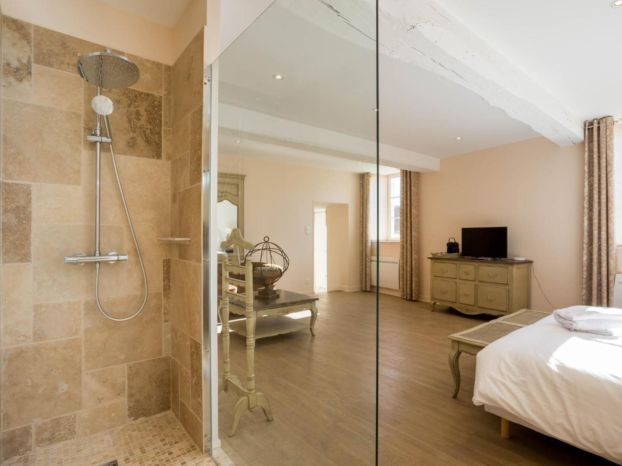Le Cara - 4 Appartements Calmes Et Chics Au Coeur De Beaune Beaune  Værelse billede