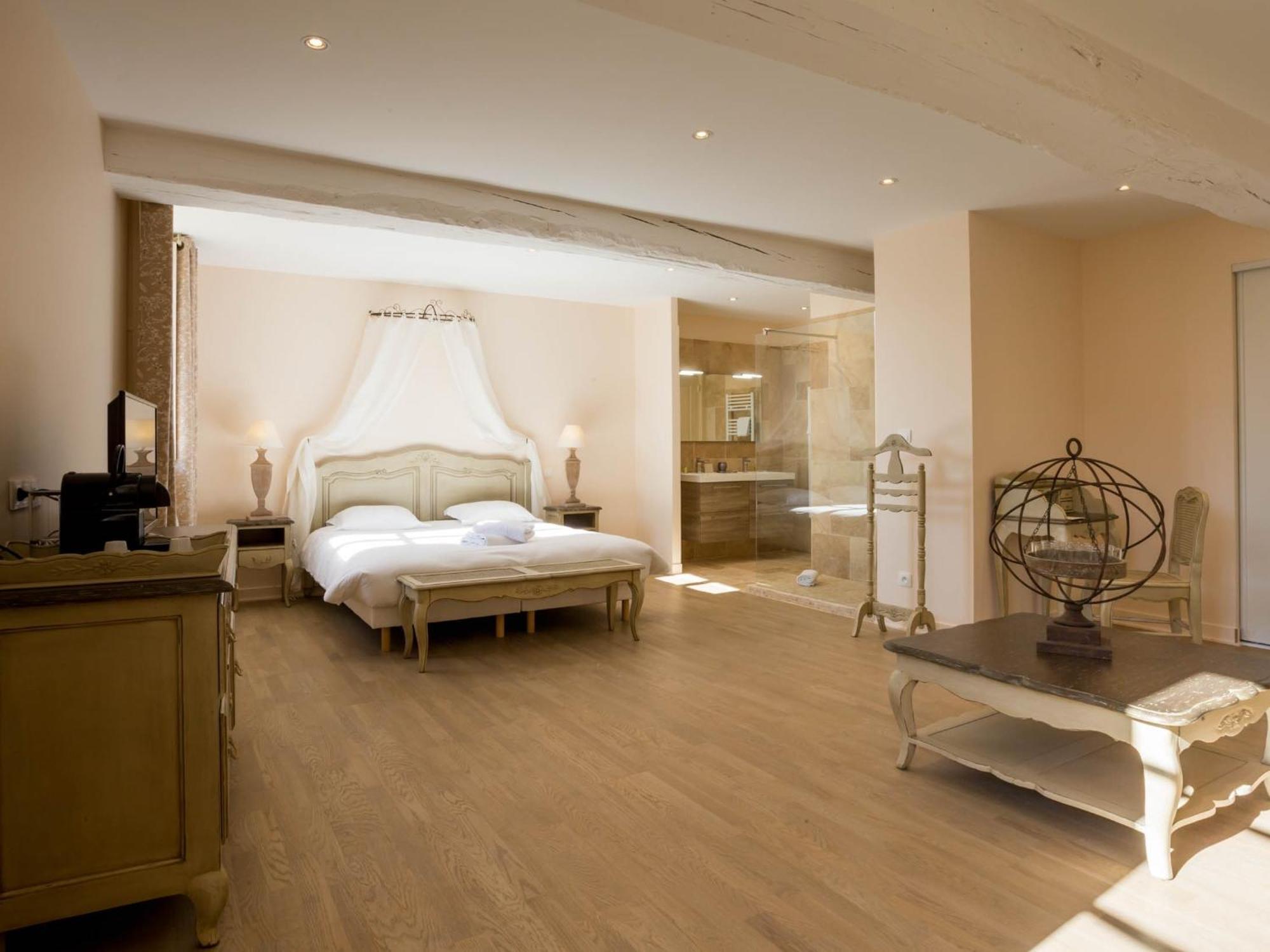 Le Cara - 4 Appartements Calmes Et Chics Au Coeur De Beaune Beaune  Værelse billede