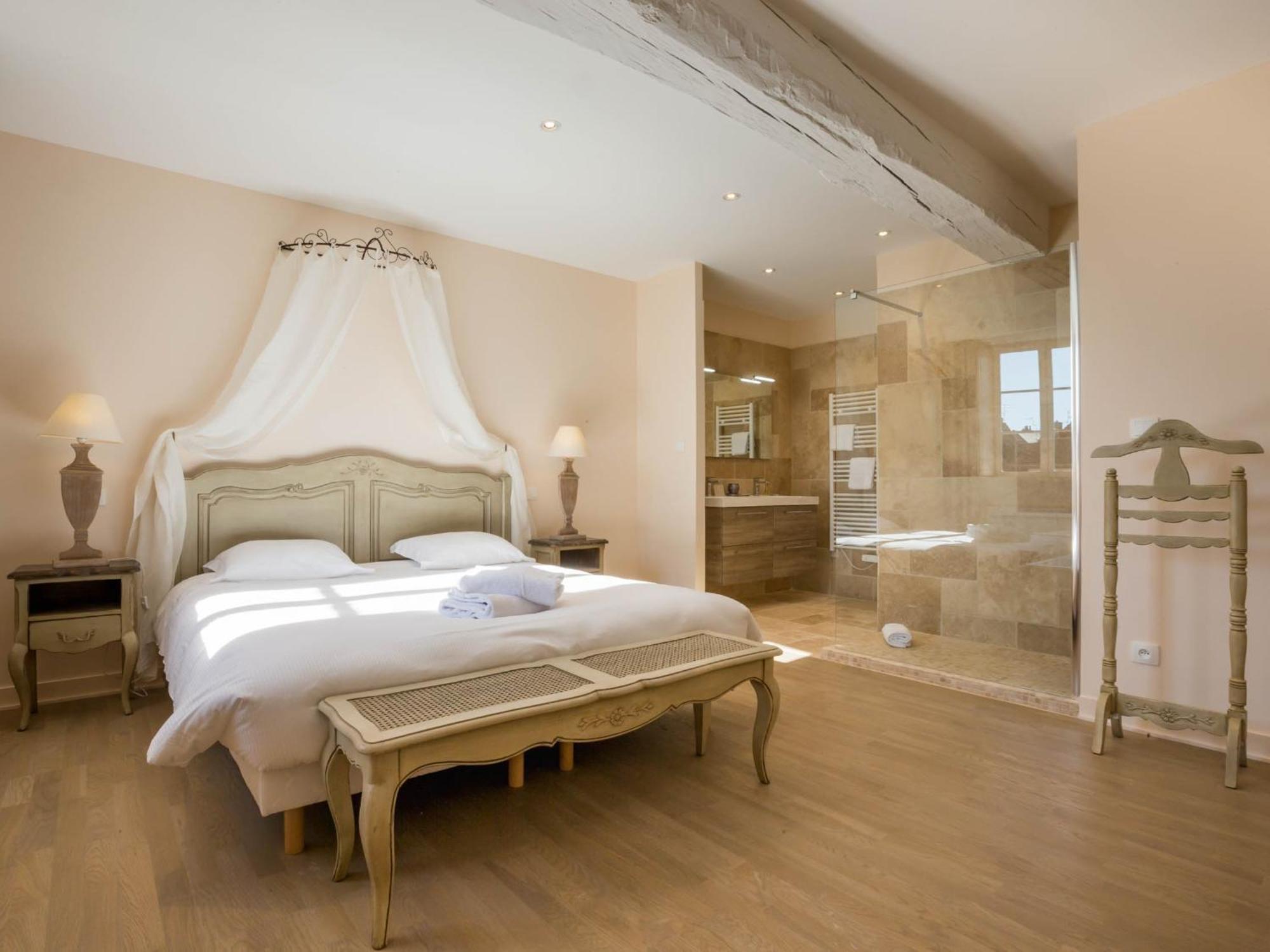 Le Cara - 4 Appartements Calmes Et Chics Au Coeur De Beaune Beaune  Værelse billede