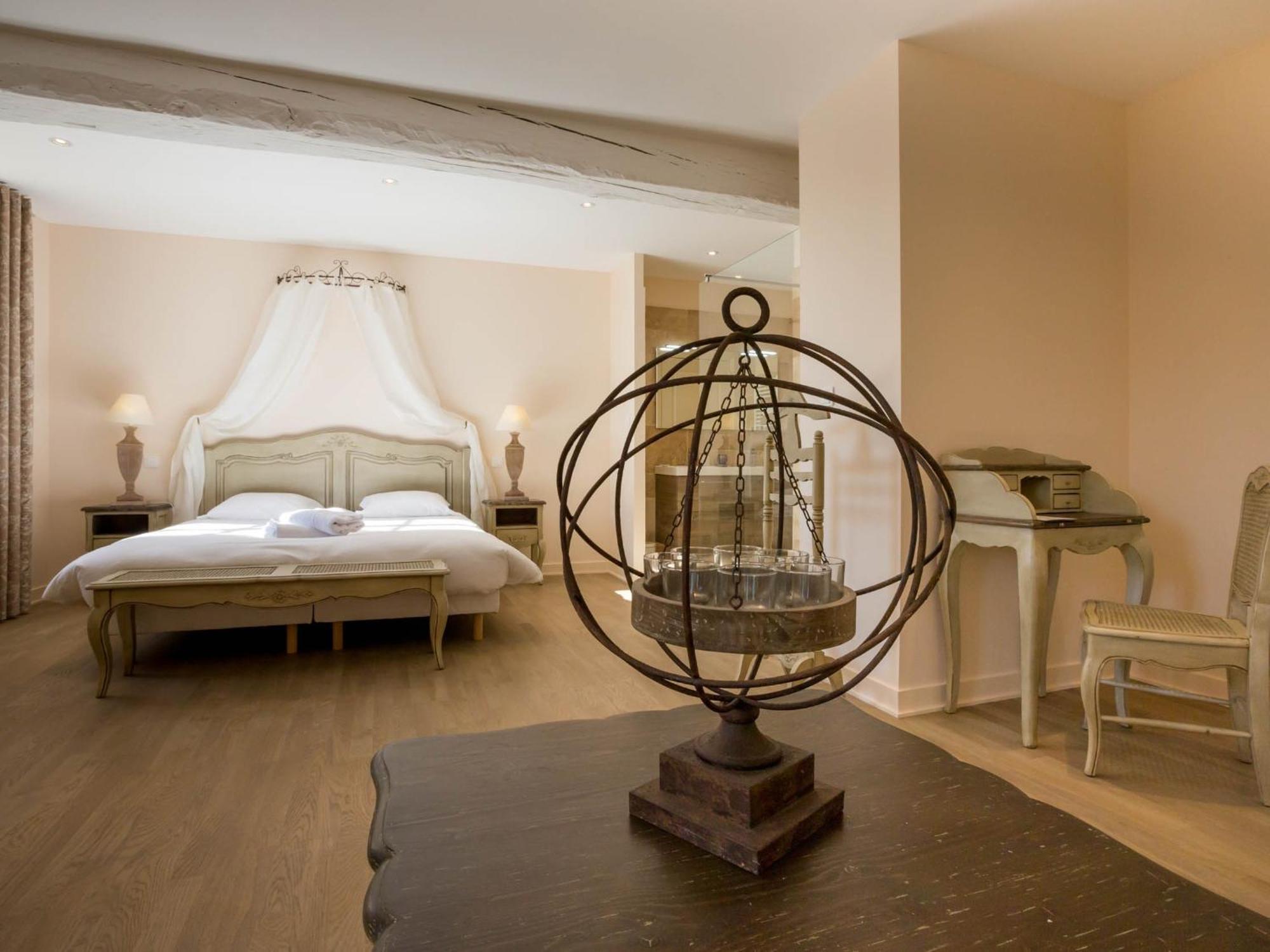 Le Cara - 4 Appartements Calmes Et Chics Au Coeur De Beaune Beaune  Værelse billede