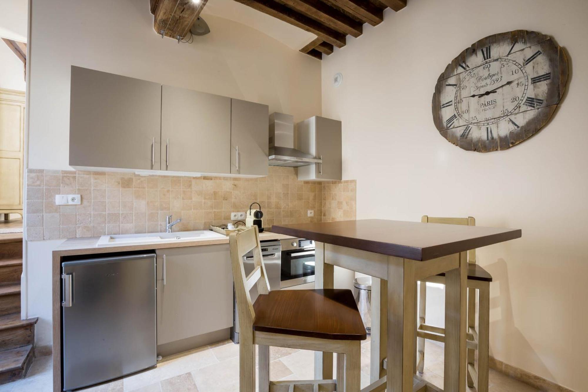 Le Cara - 4 Appartements Calmes Et Chics Au Coeur De Beaune Beaune  Værelse billede