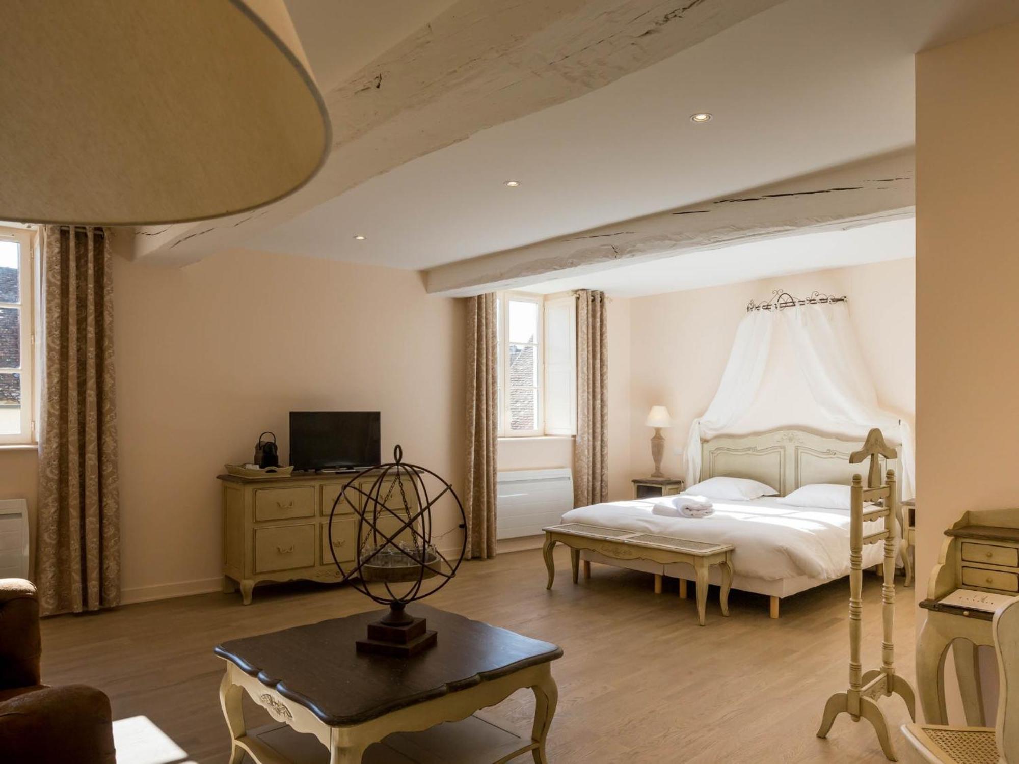 Le Cara - 4 Appartements Calmes Et Chics Au Coeur De Beaune Beaune  Værelse billede