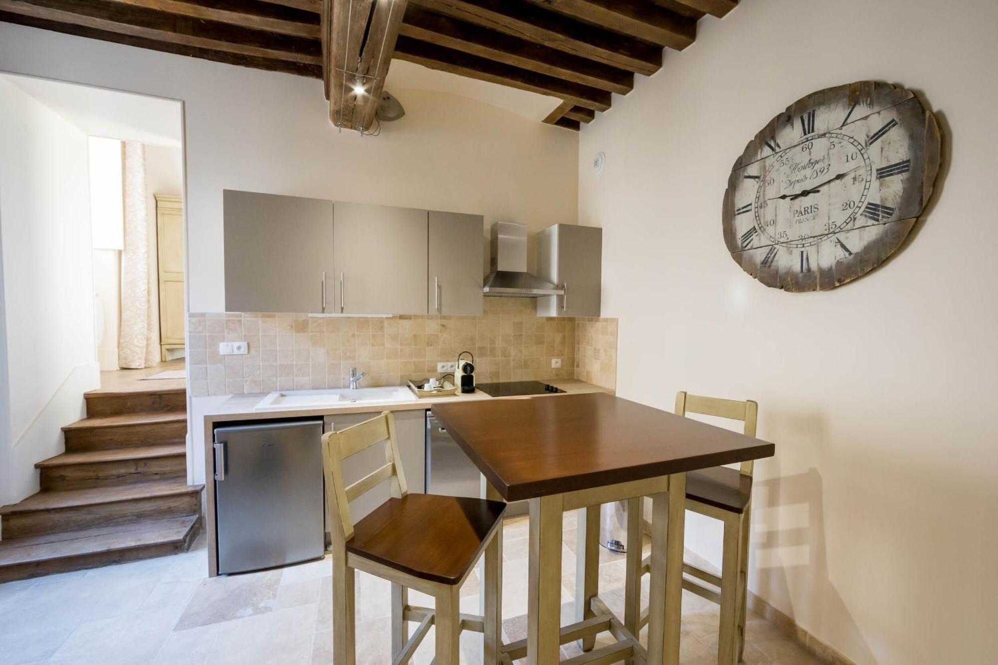 Le Cara - 4 Appartements Calmes Et Chics Au Coeur De Beaune Beaune  Værelse billede