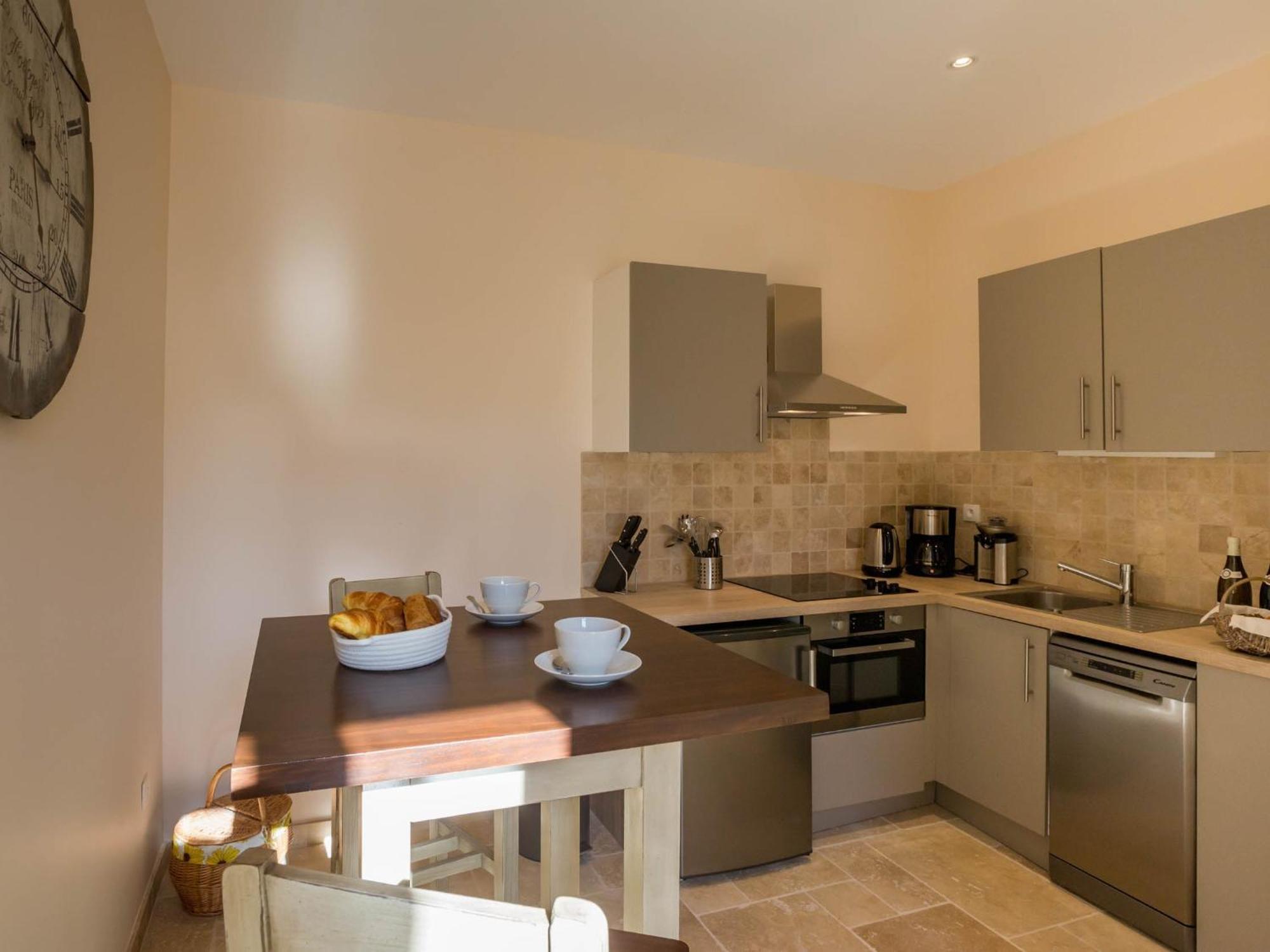 Le Cara - 4 Appartements Calmes Et Chics Au Coeur De Beaune Beaune  Værelse billede