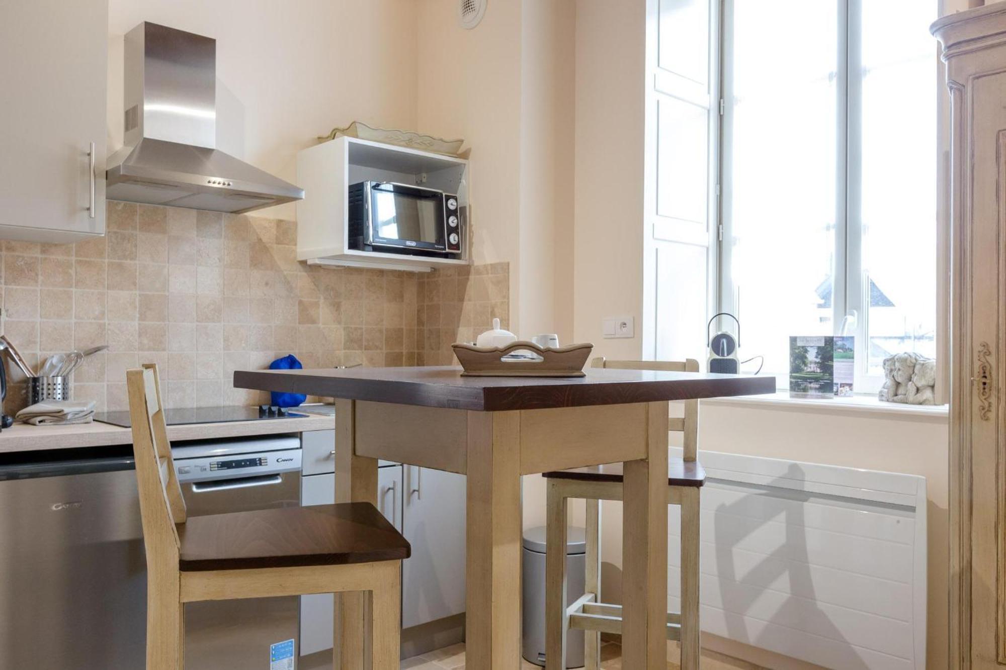 Le Cara - 4 Appartements Calmes Et Chics Au Coeur De Beaune Beaune  Værelse billede