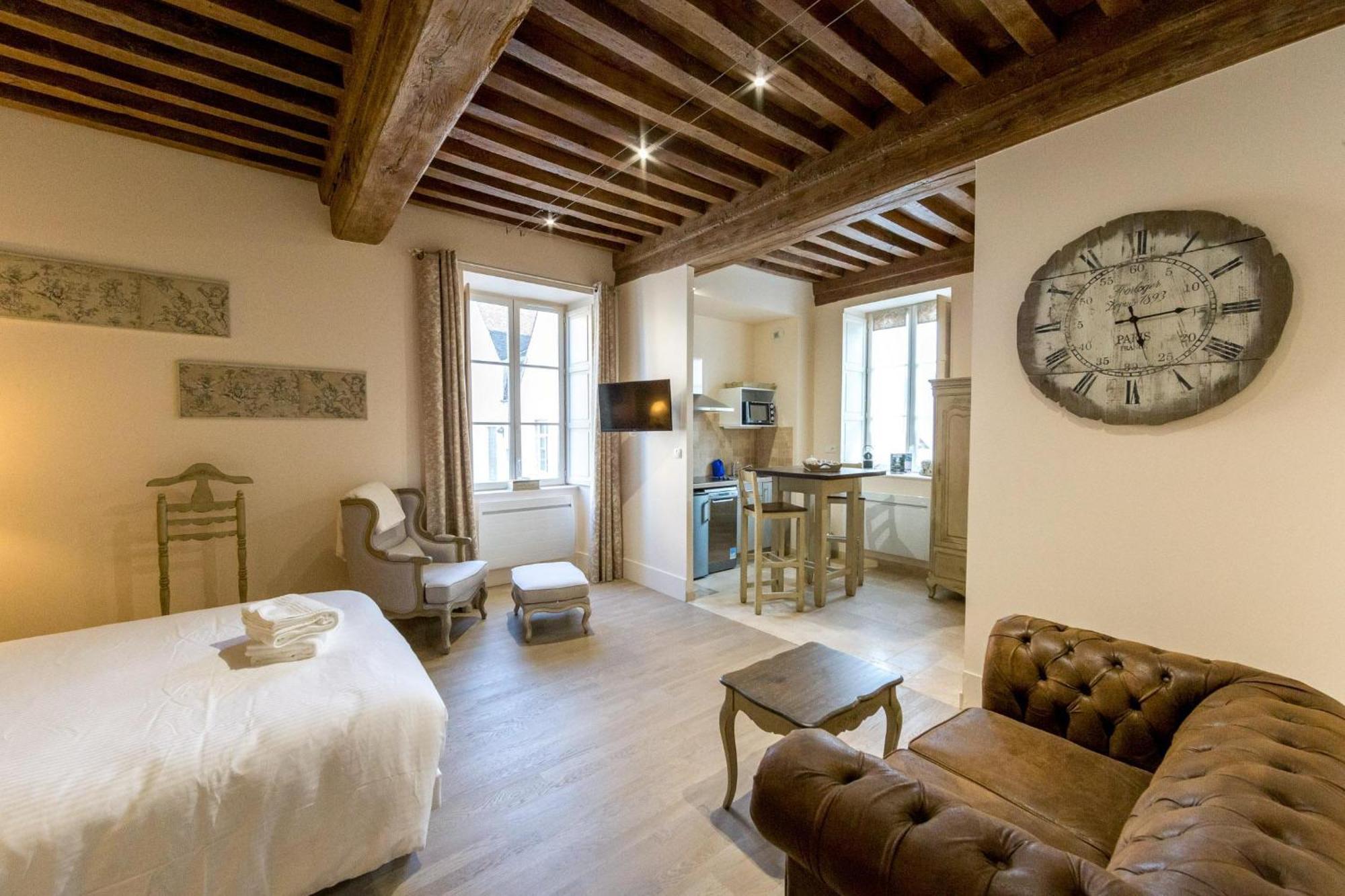 Le Cara - 4 Appartements Calmes Et Chics Au Coeur De Beaune Beaune  Værelse billede