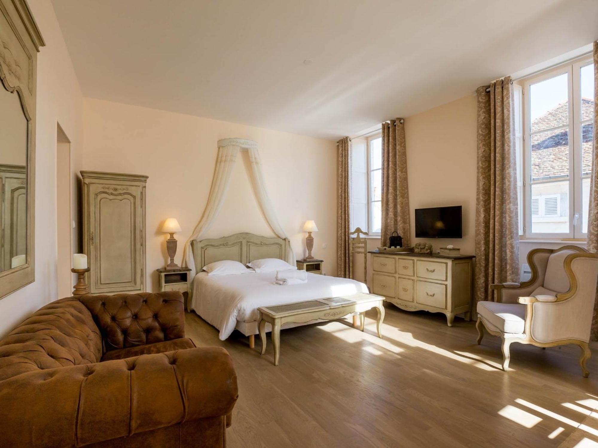 Le Cara - 4 Appartements Calmes Et Chics Au Coeur De Beaune Beaune  Værelse billede